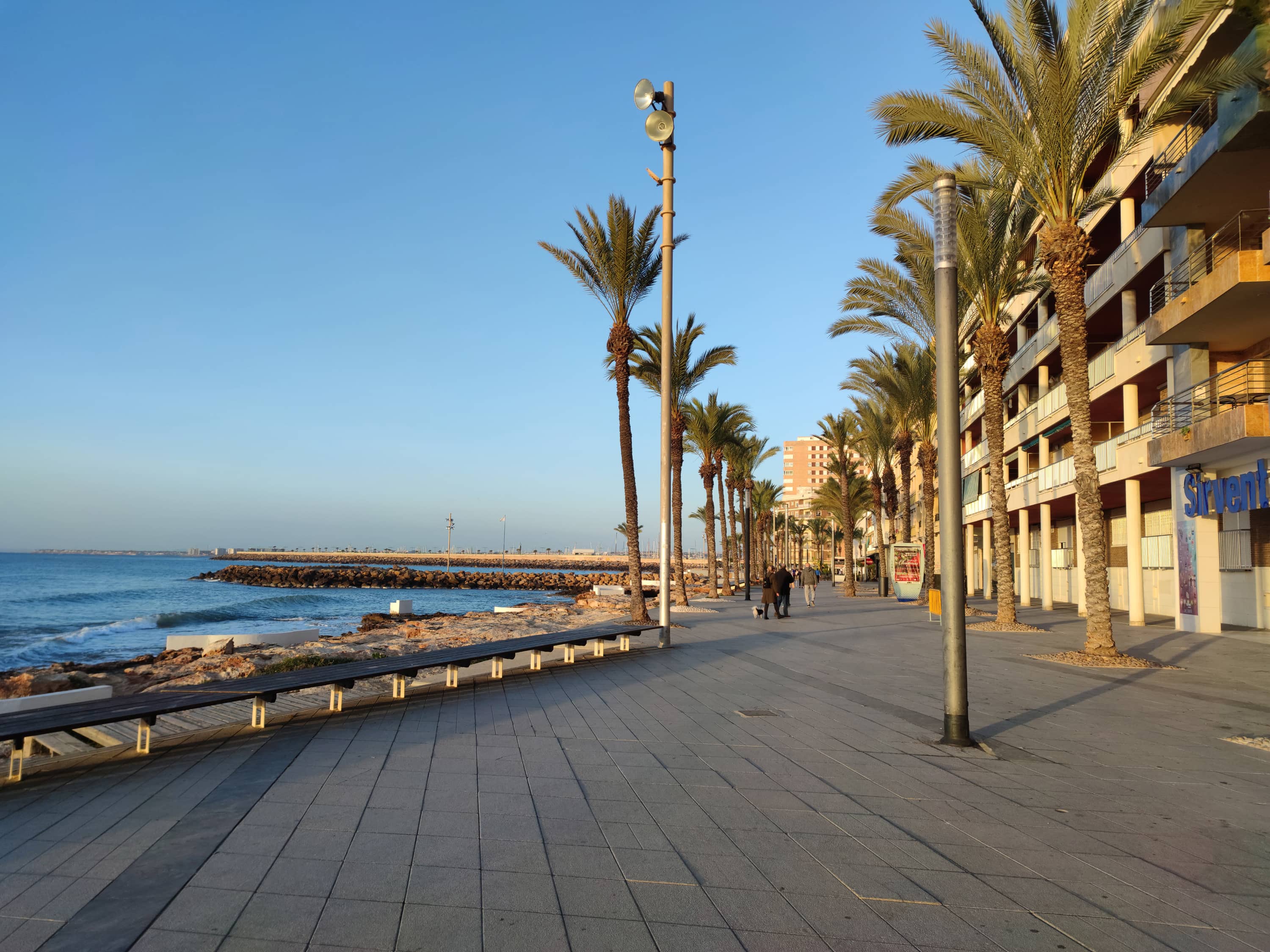Torrevieja's promenade, near to the pier